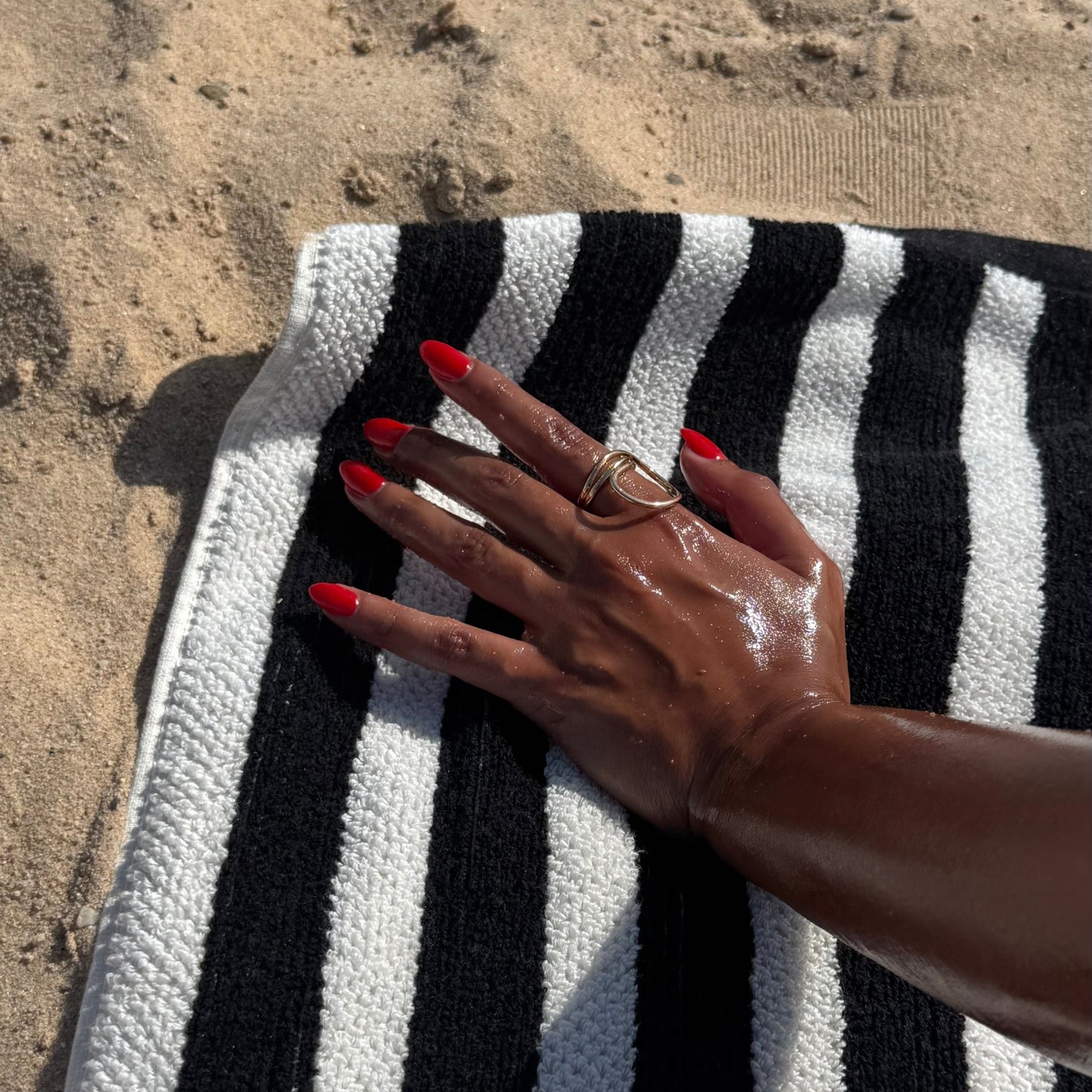 Heliophilia Tanning Oil - Red